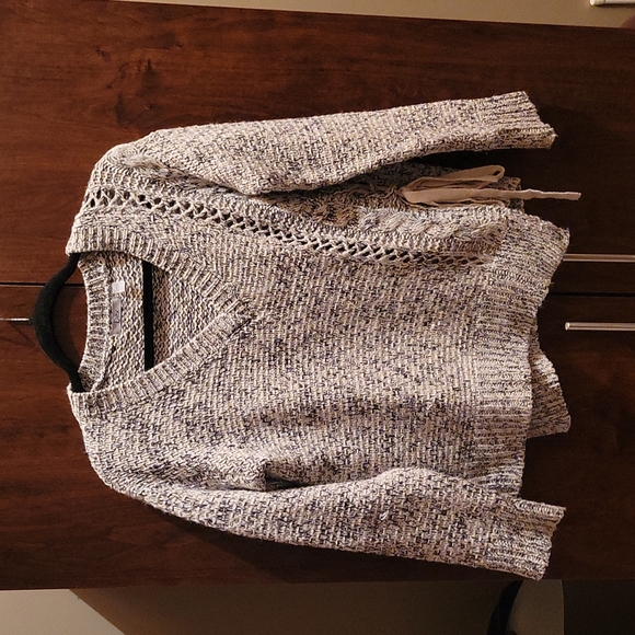 Knitt Long Sleeves - Picture 1 of 4